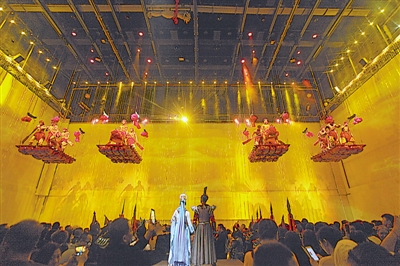 <p>　　沙坡头盛典</p>