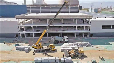 <p>　　银川威力传动技术股份有限公司“精密减速器研发生产项目”建设现场。本报记者　党硕　摄　</p>