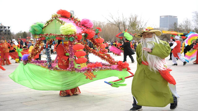 不过十五都是年，3月3日前兴庆区10支社火队轮番“闹春”